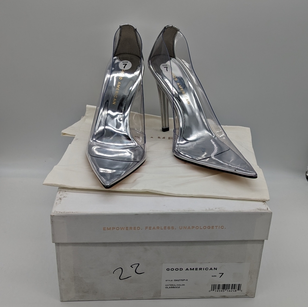 Good American Cinderella Pumps Size 7 Glass GA275P-X